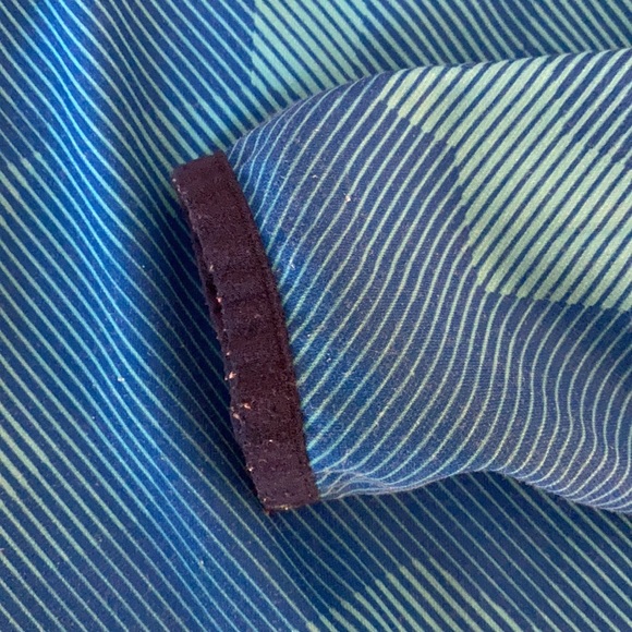 Youth L Old Navy active hoodie - Picture 4 of 4